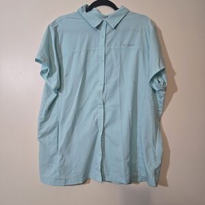 Columbia Light Blue Button-Up Shirt